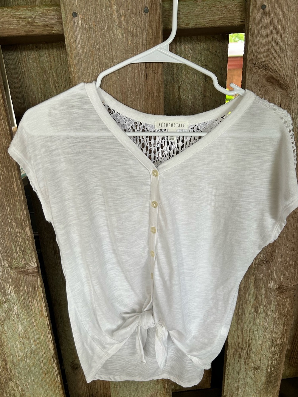 Aéropostale tied t-shirt
